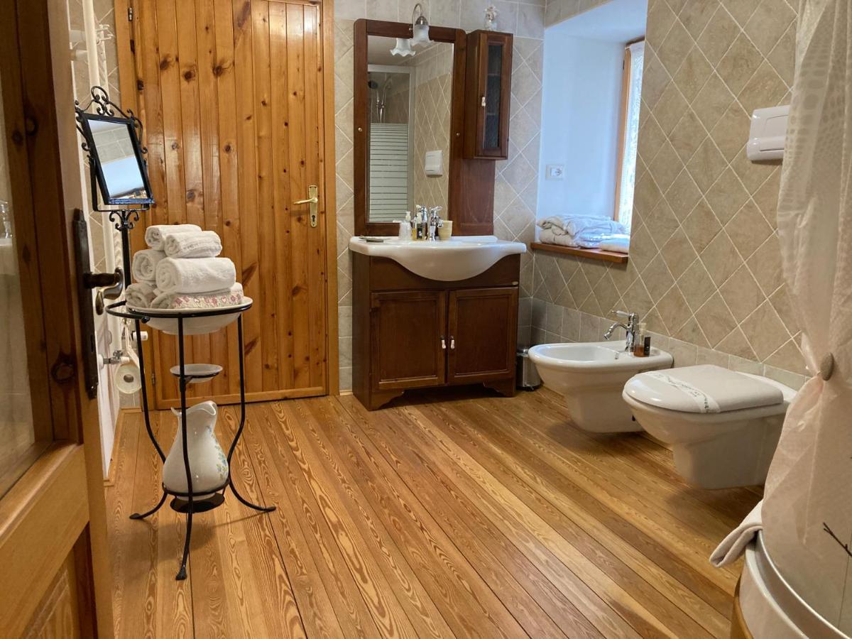 B&B Maison Vallomy Lillianes Экстерьер фото