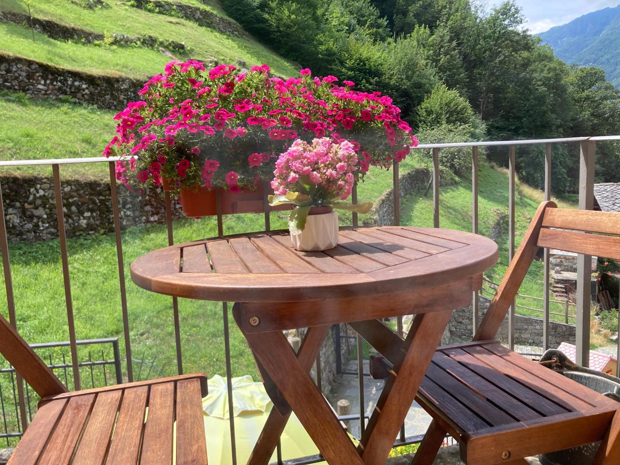 B&B Maison Vallomy Lillianes Экстерьер фото